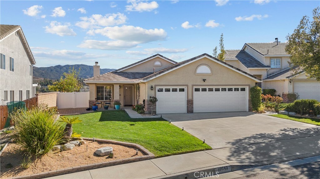 Property Photo: 19640 May Way CA 91351