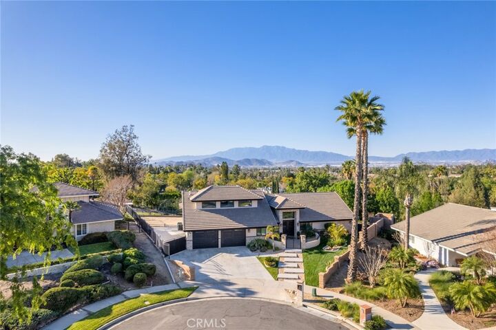 Property Photo: 5705 Via Sotelo CA 92506