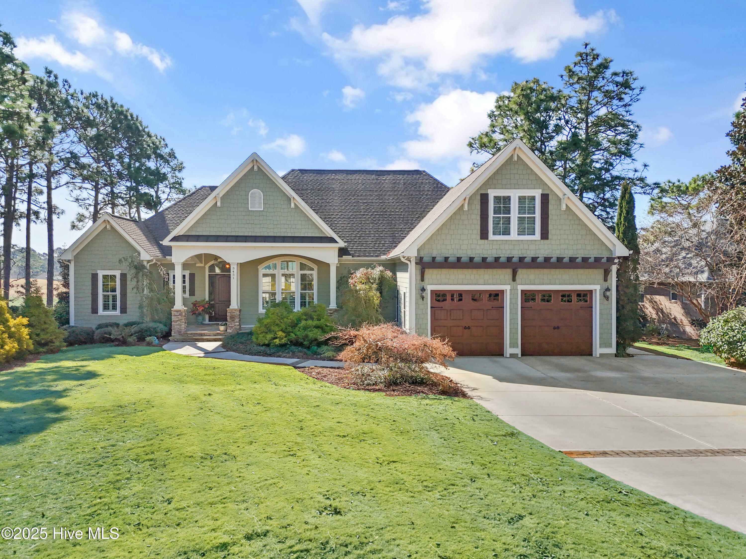 Property Photo: 3451 St James Drive SE NC 28461