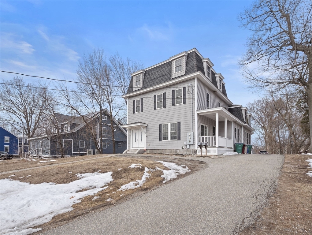 Property Photo:  63 Varnum Ave  MA 01854 