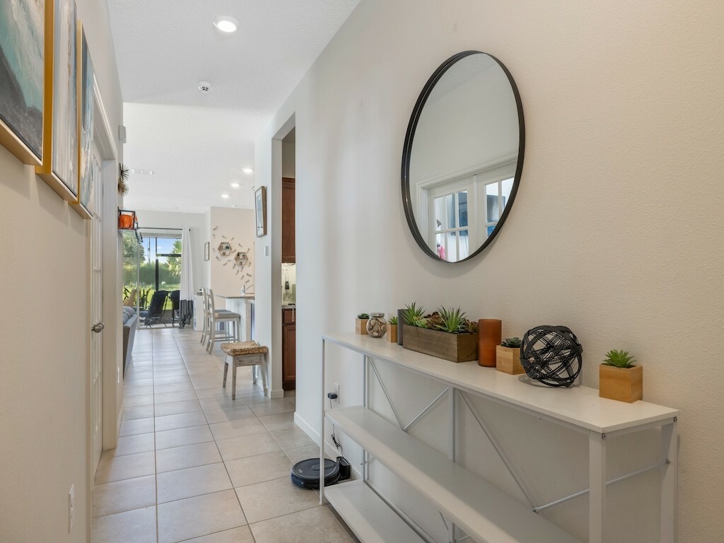 Property Photo: 2569 Crowned Eagle Circle SW FL 32962