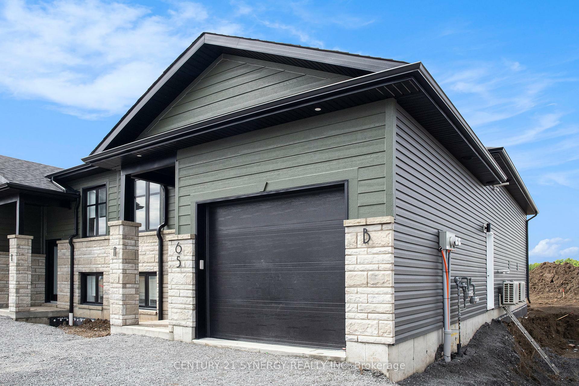 Property Photo: 65 Helen Street B ON K0A 1R0