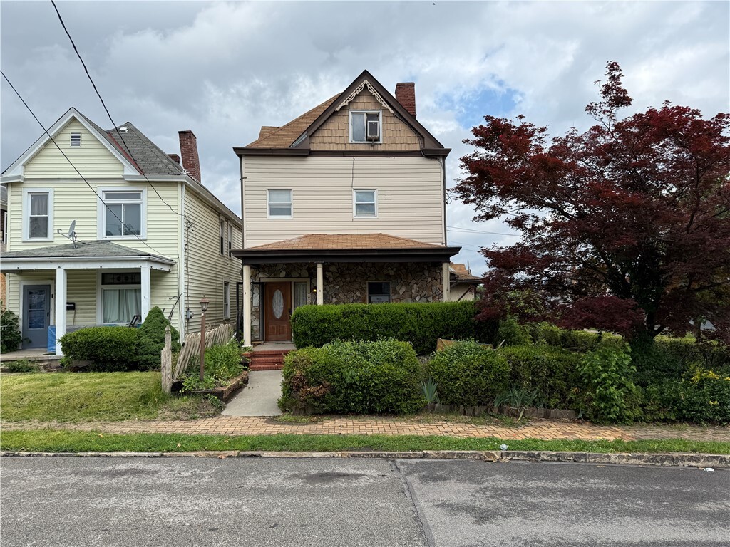 Property Photo: 705 E 18th Ave PA 15120