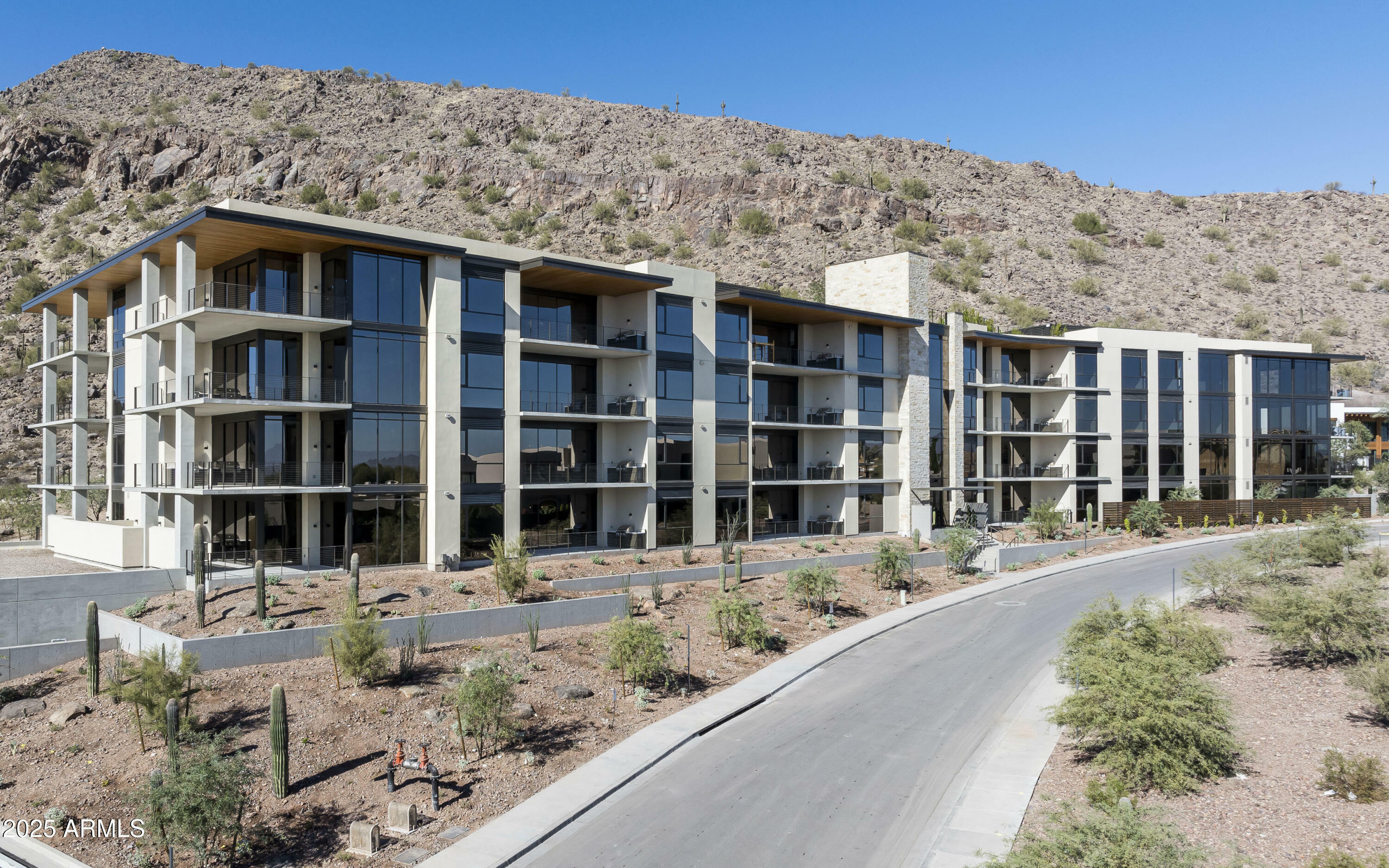 Property Photo: 5000 N Camelback Ridge Road 308 AZ 85251