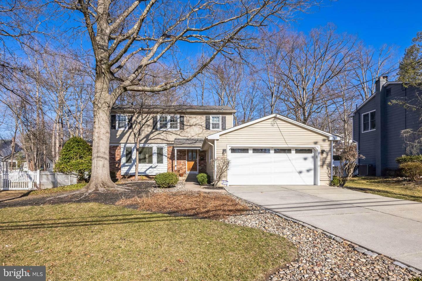 Property Photo:  1025 Heartwood Drive  NJ 08003 