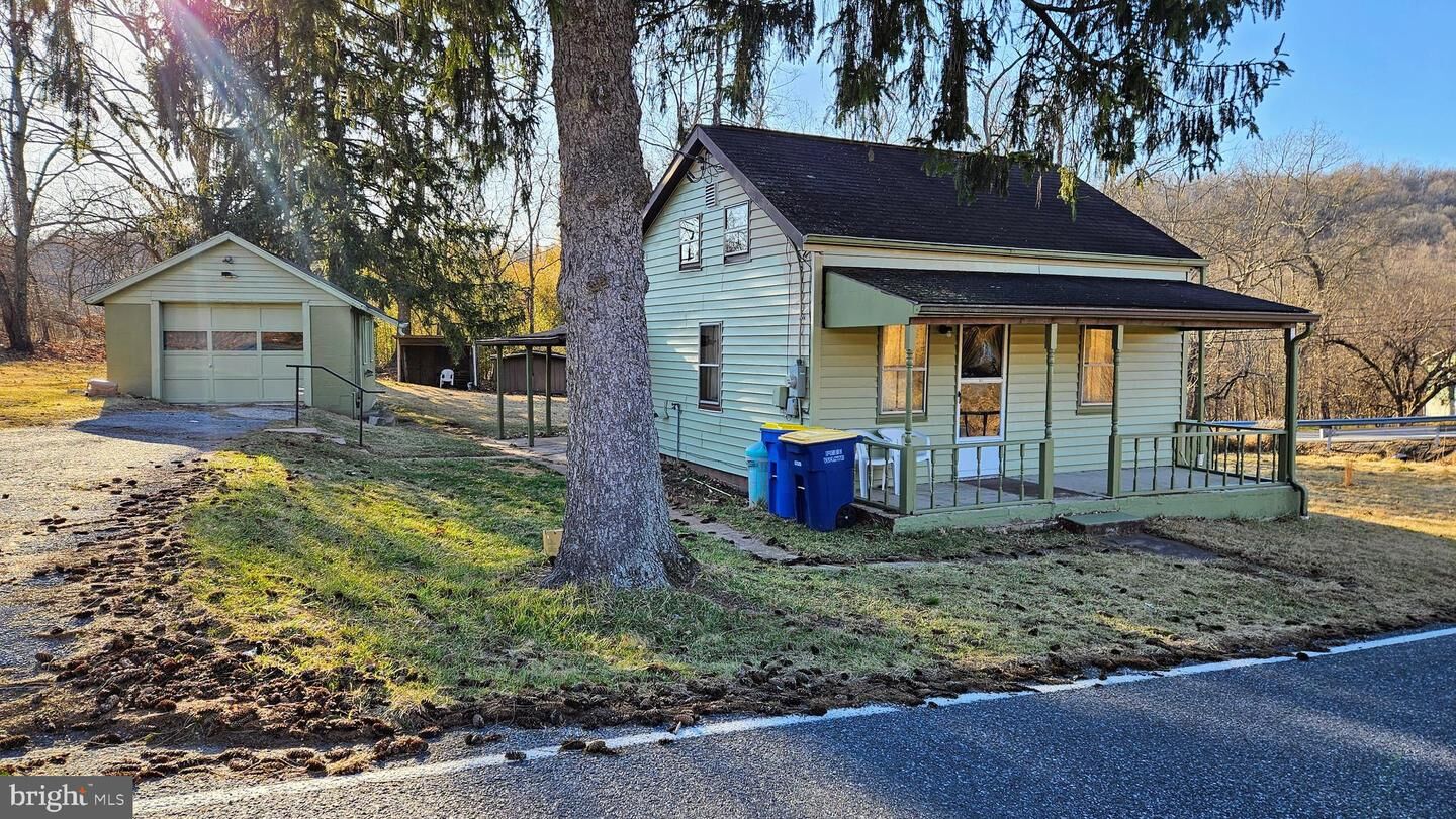 Property Photo: 1535 Erney Road PA 17315