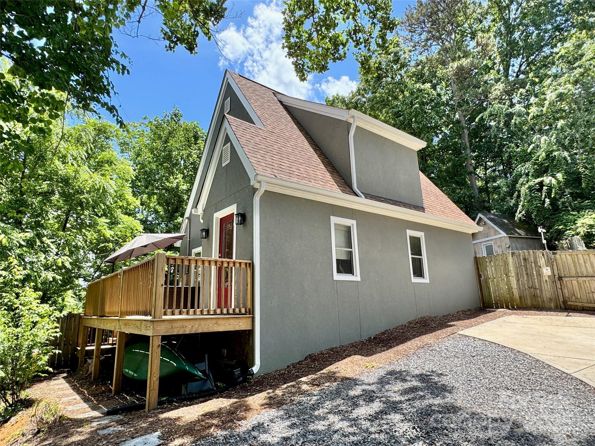 128 Laurel Loop  Asheville NC 28806 photo