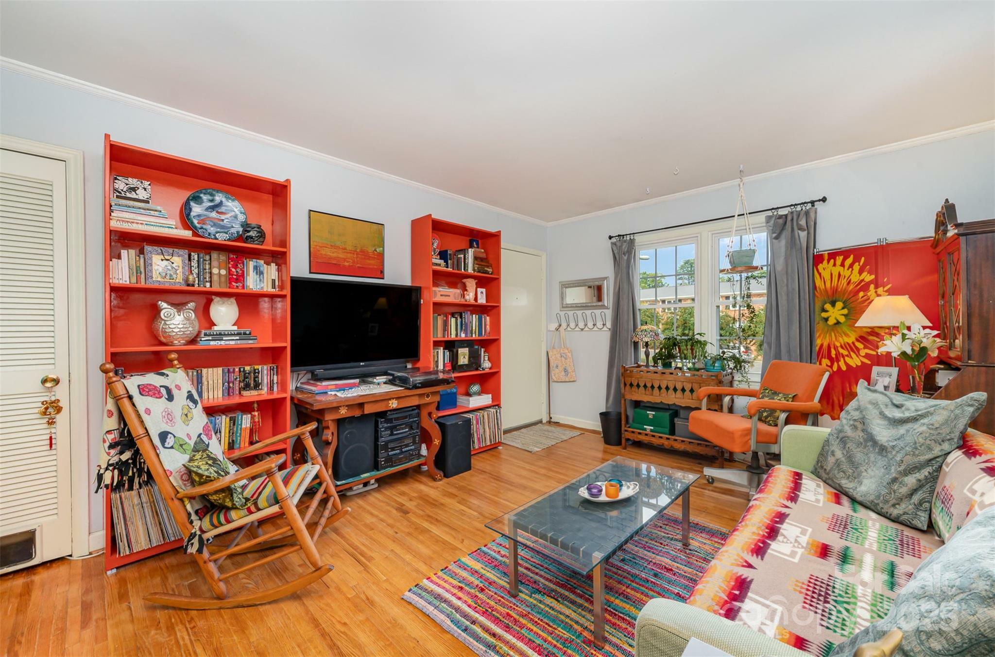 Property Photo: 912 McAlway Road NC 28211