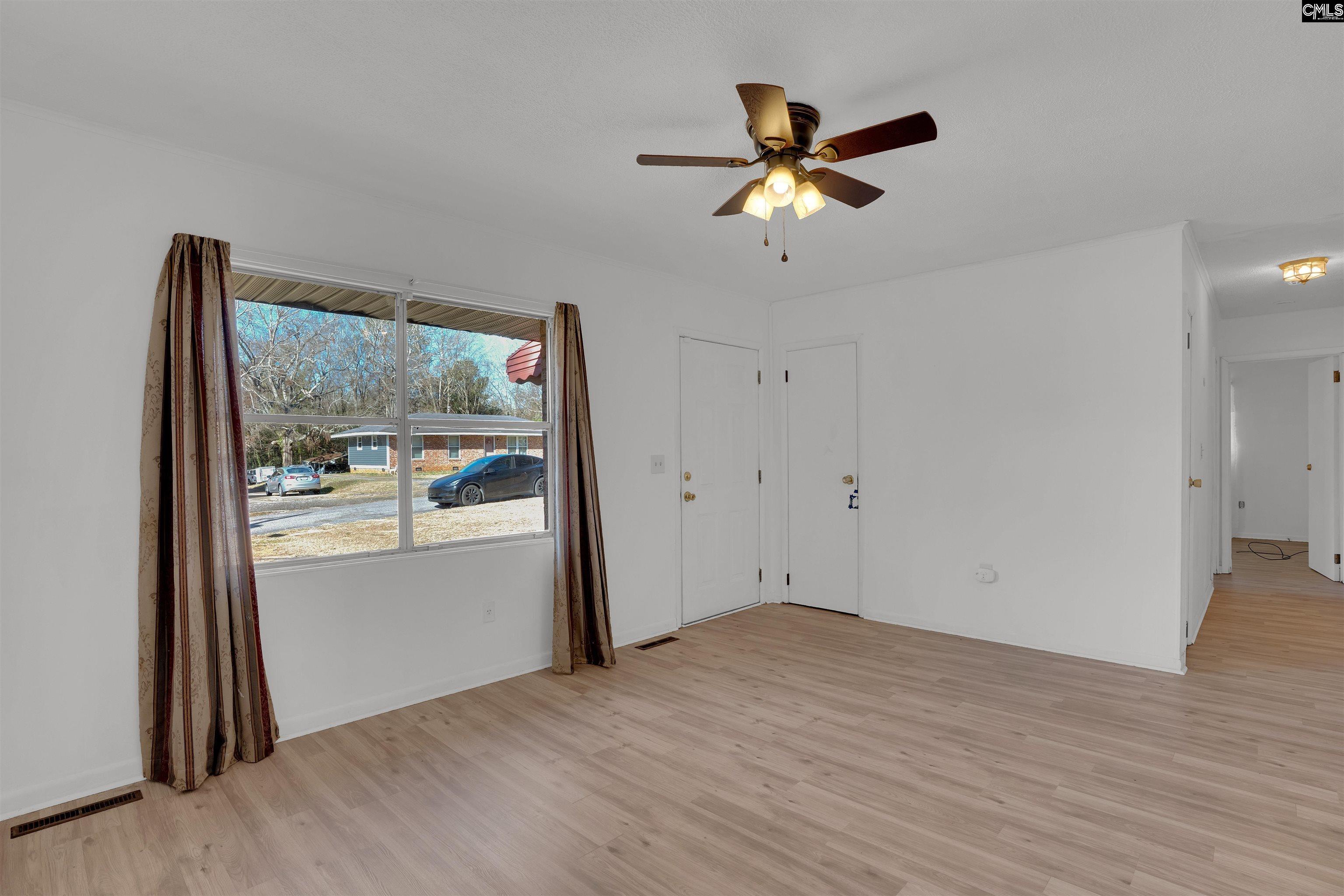 Property Photo:  214 Magnolia  SC 29006-2425 