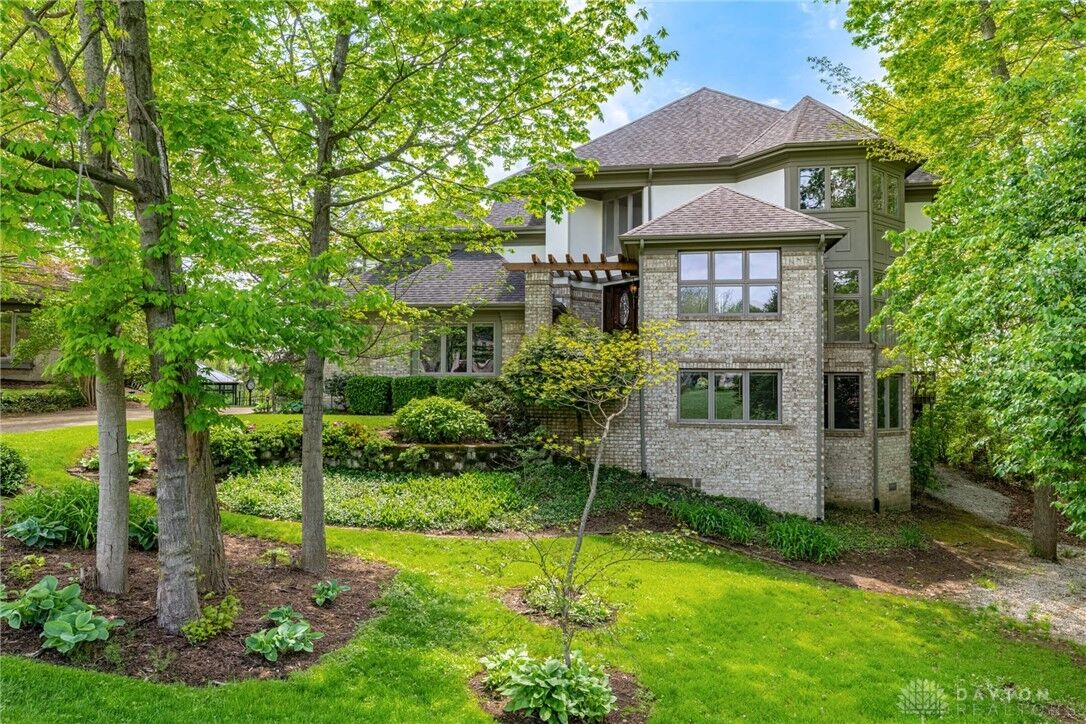 Property Photo:  1439 Nature Court  OH 45440 