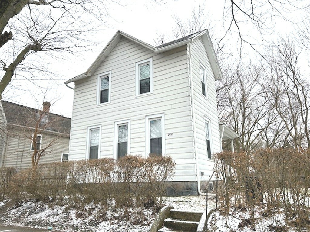 2412 Reed Street  Erie PA 16503 photo