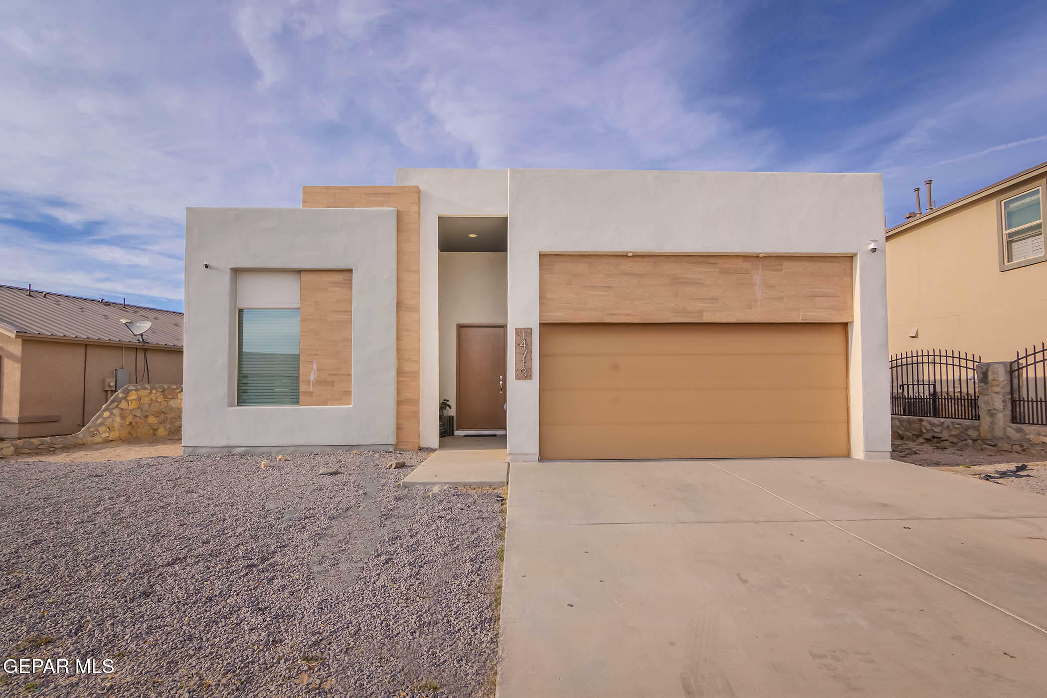 14713 Mountain Breeze Avenue  Horizon City TX 79928 photo