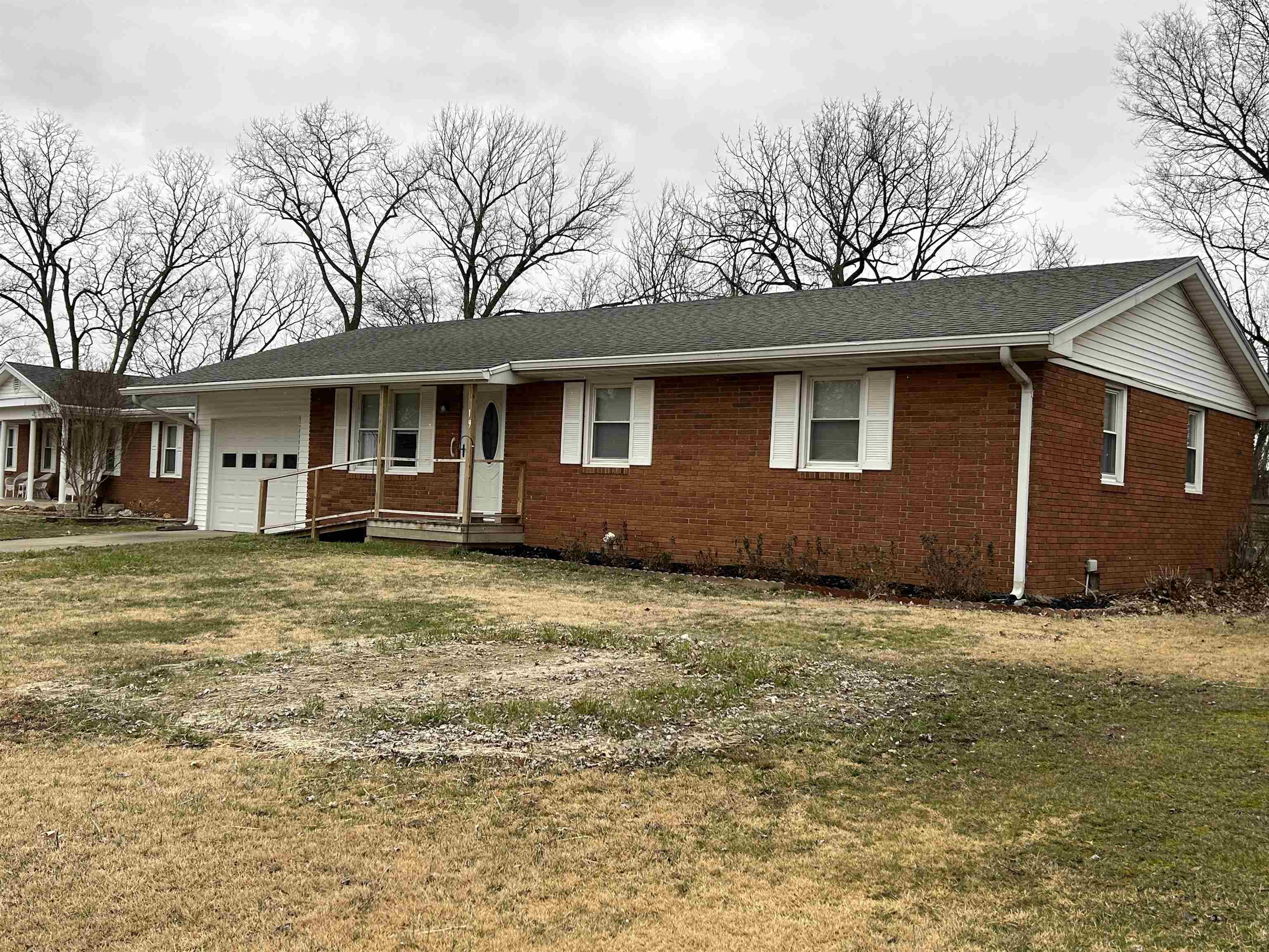 19 Paragon Drive  Henderson KY 42420 photo