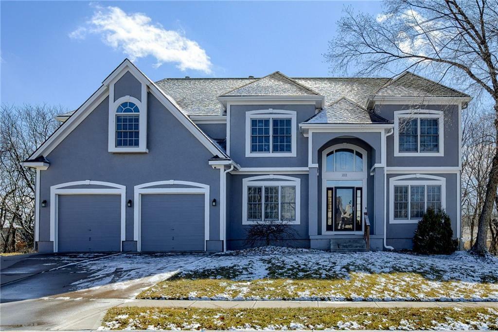 Property Photo:  4010 SW Granite Lane  MO 64082 