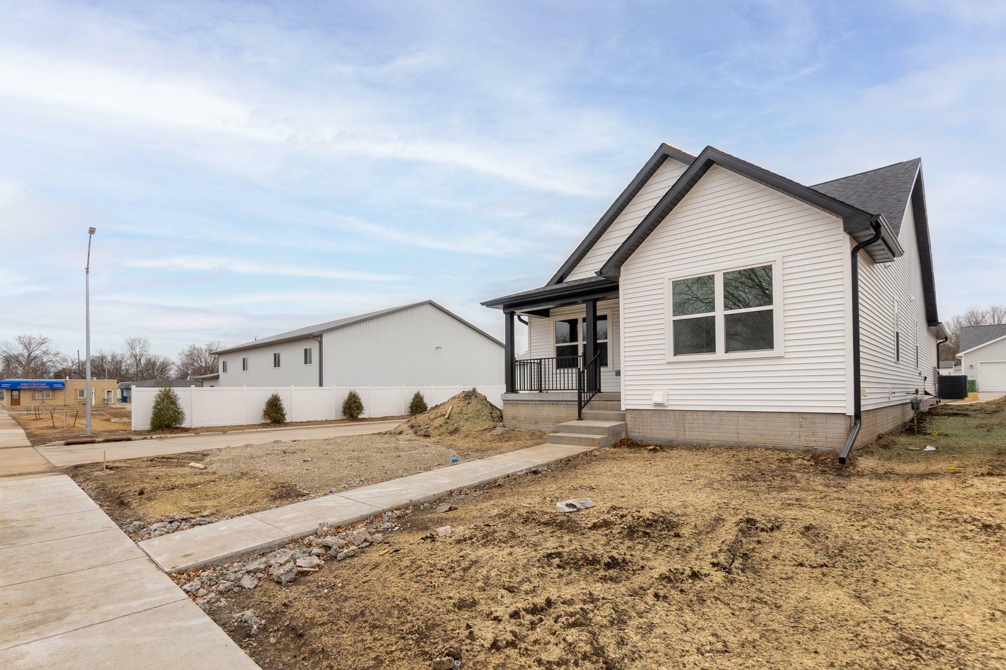 Property Photo:  131 Axlewood Drive  IA 50701 