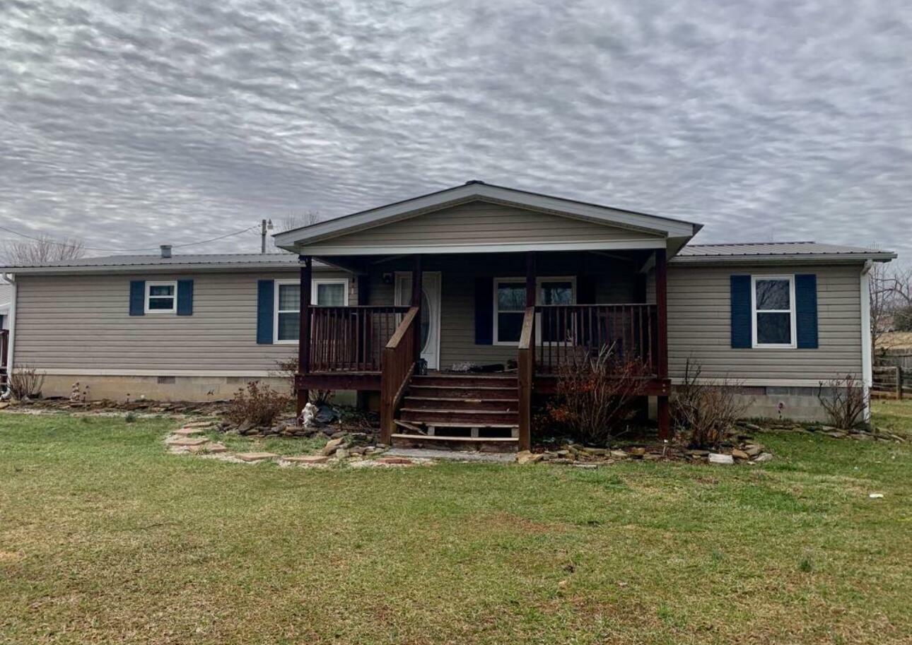 Property Photo: 4205 Scaffold Cane Road KY 40456