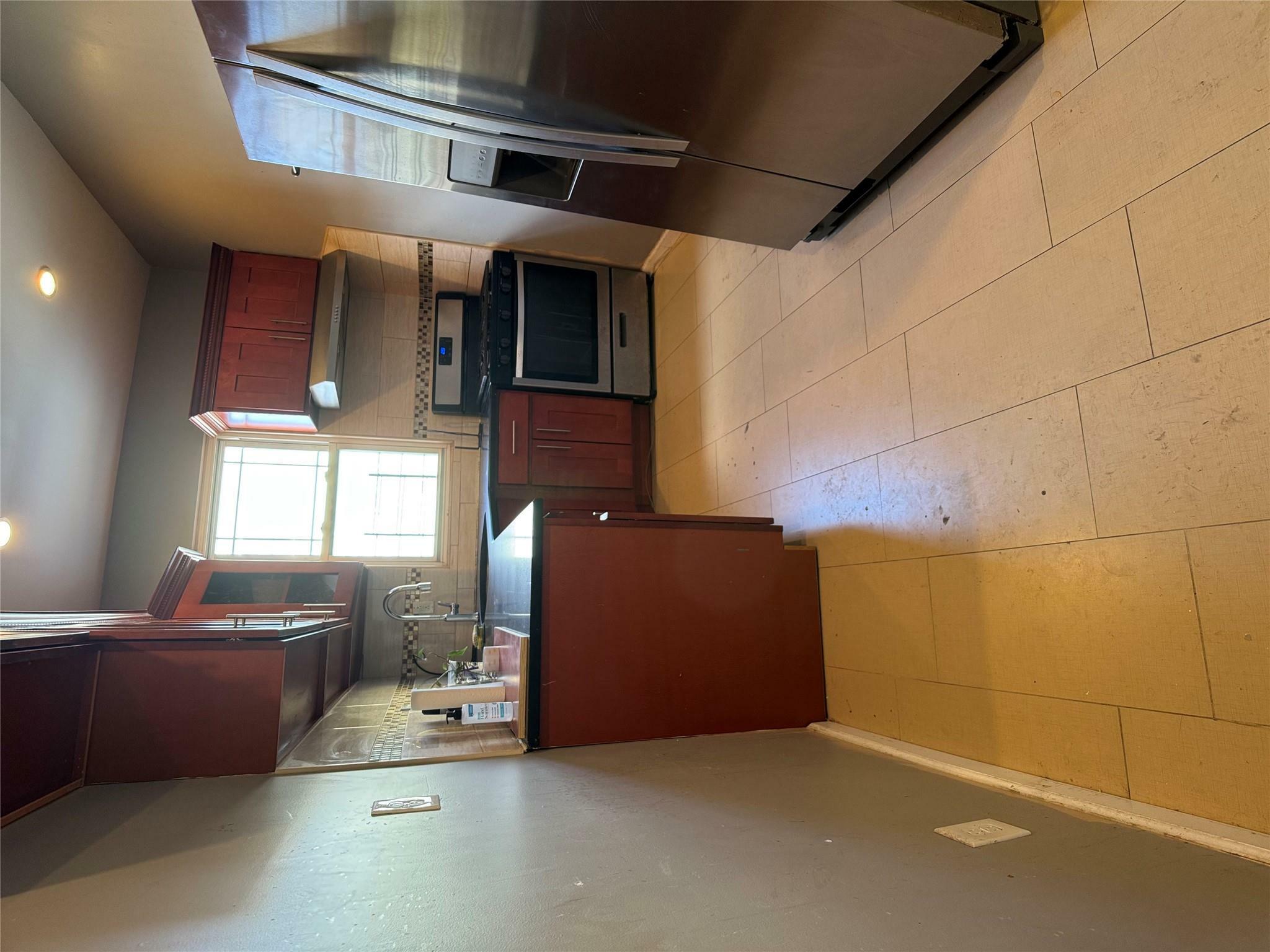 Property Photo: 191 Muliner Avenue 2 NY 10462