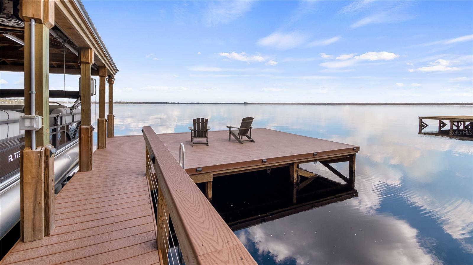 Property Photo: 12117 Cypress Lane FL 34711