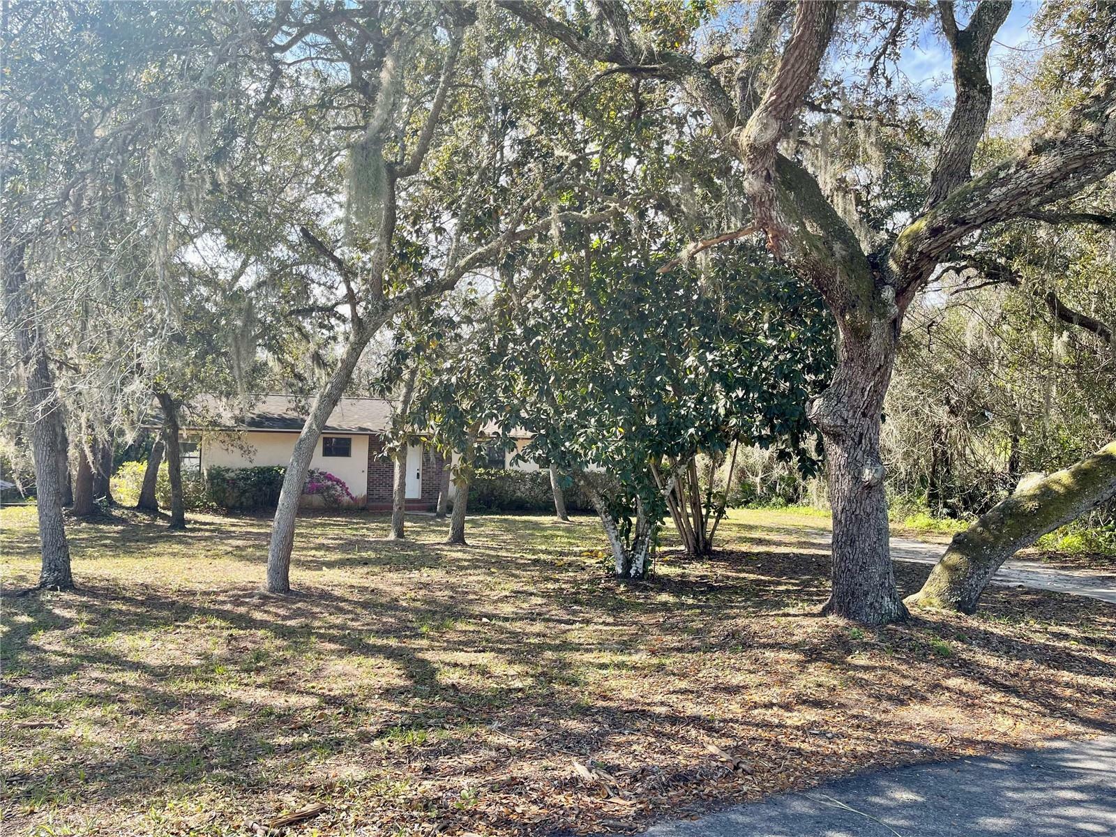 Property Photo:  285 W 2nd Street  FL 32766 