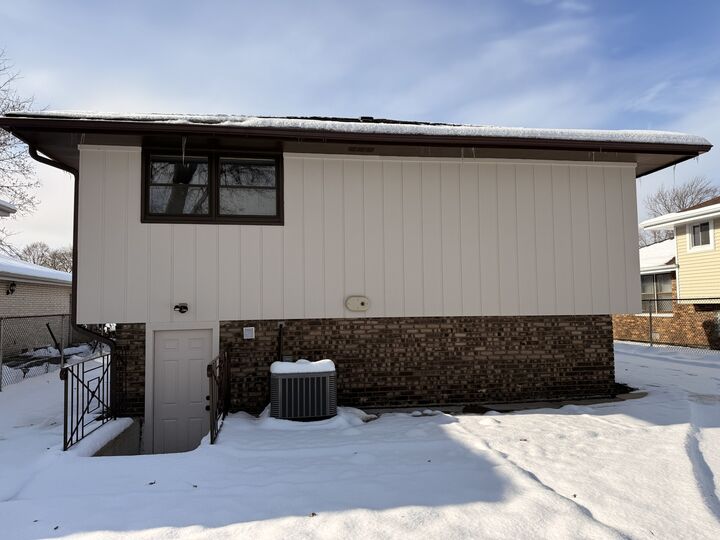Property Photo: 14951 Kilbourne Avenue IL 60445