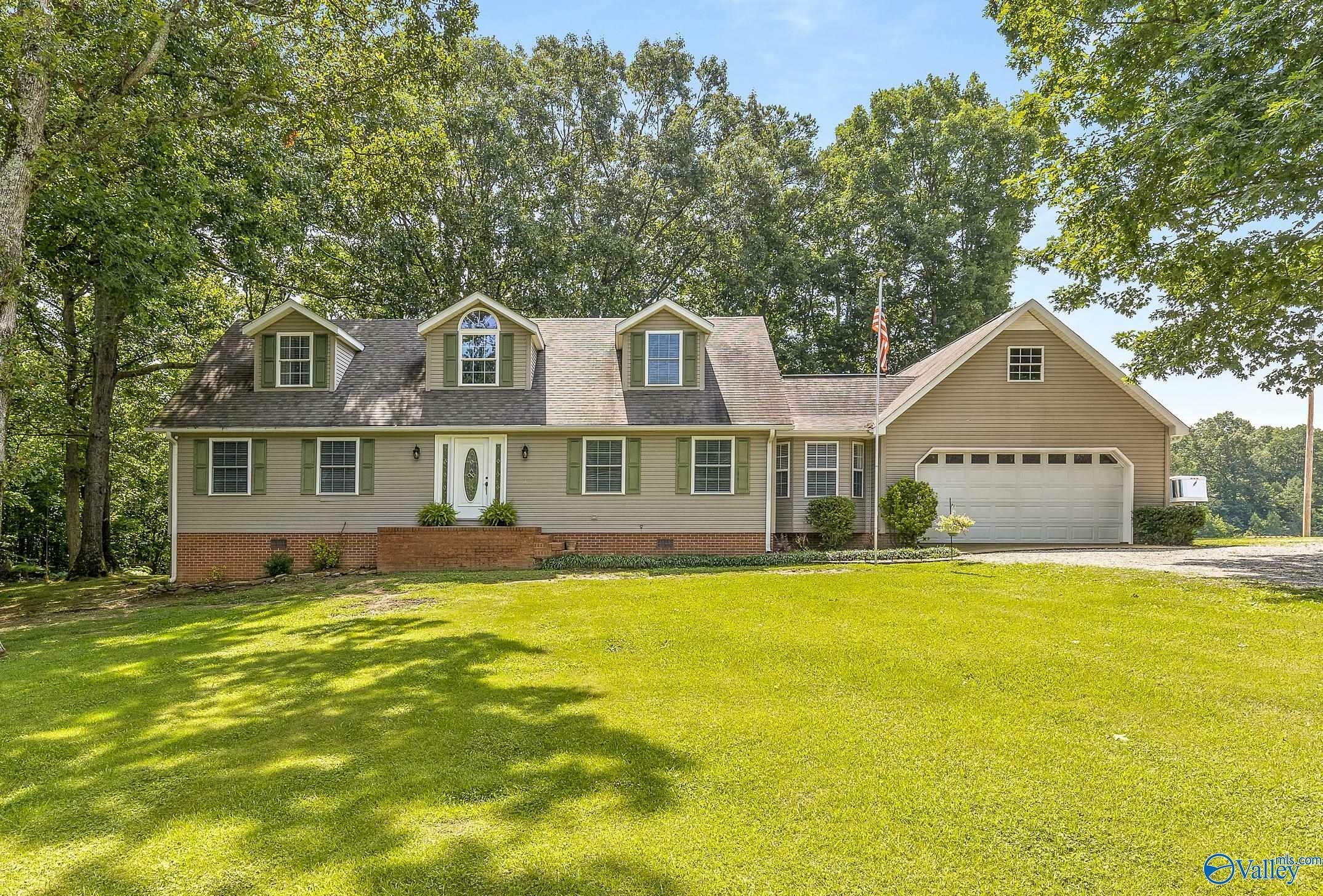 Property Photo: 5080 Alabama Highway 73 AL 35958