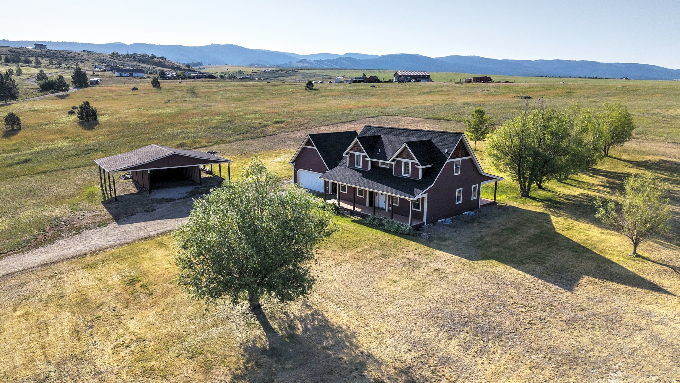 Property Photo: 5440 Sapphire Ridge Road MT 59833