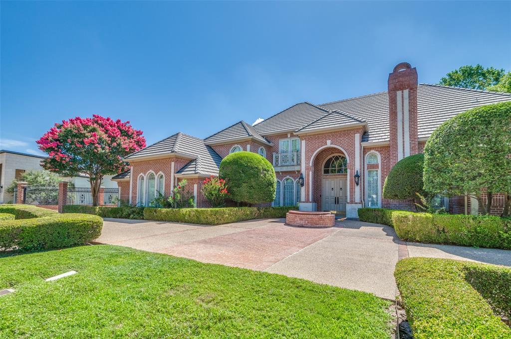 Property Photo: 5825 Forest Highlands Drive TX 76132