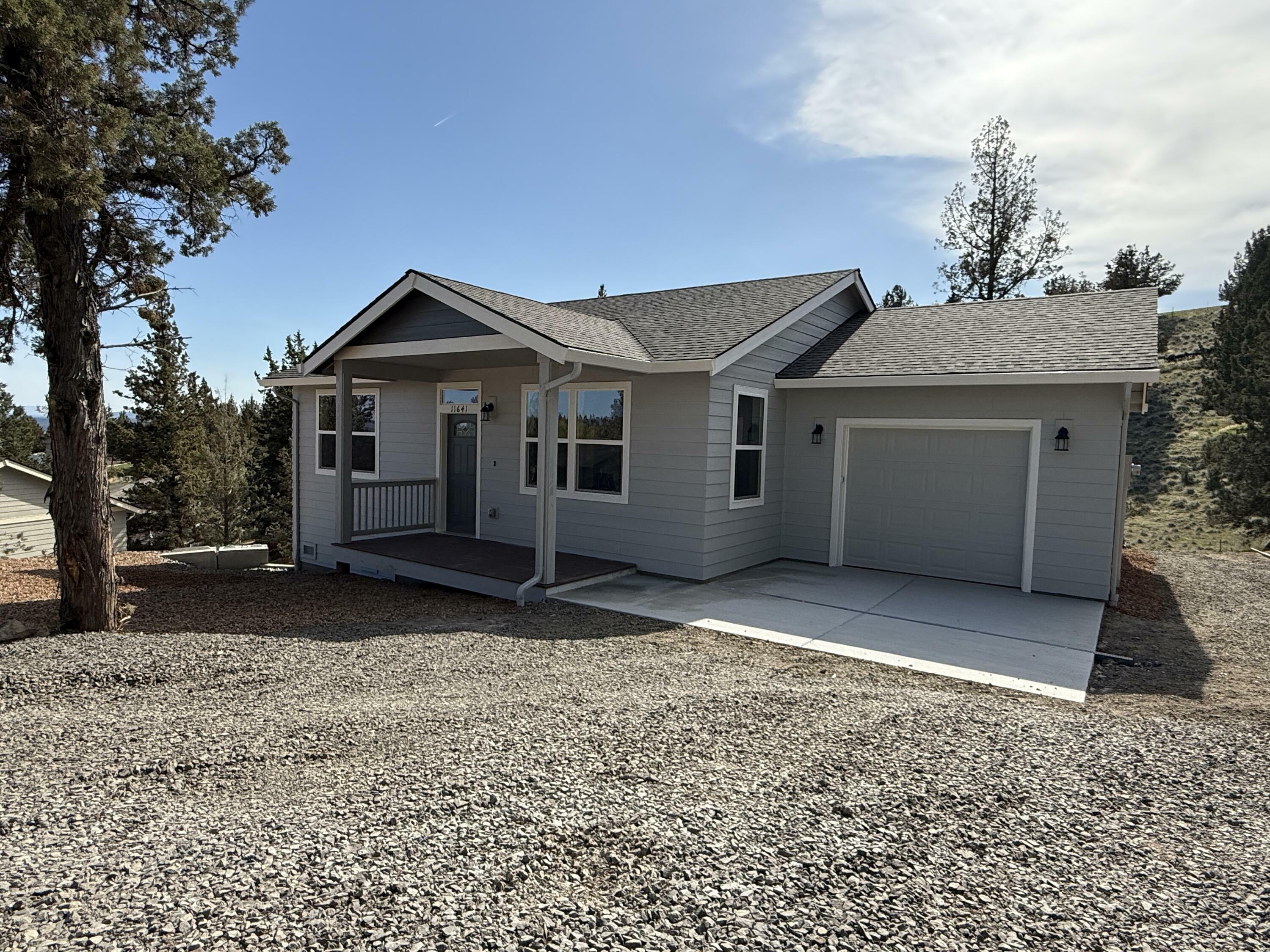 Property Photo: 11641 NW Morrow Avenue OR 97754