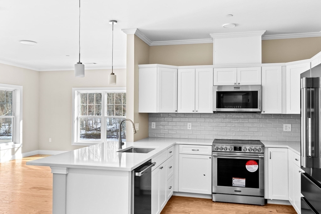 Property Photo: 485 Blue Hills Parkway 14 MA 02186
