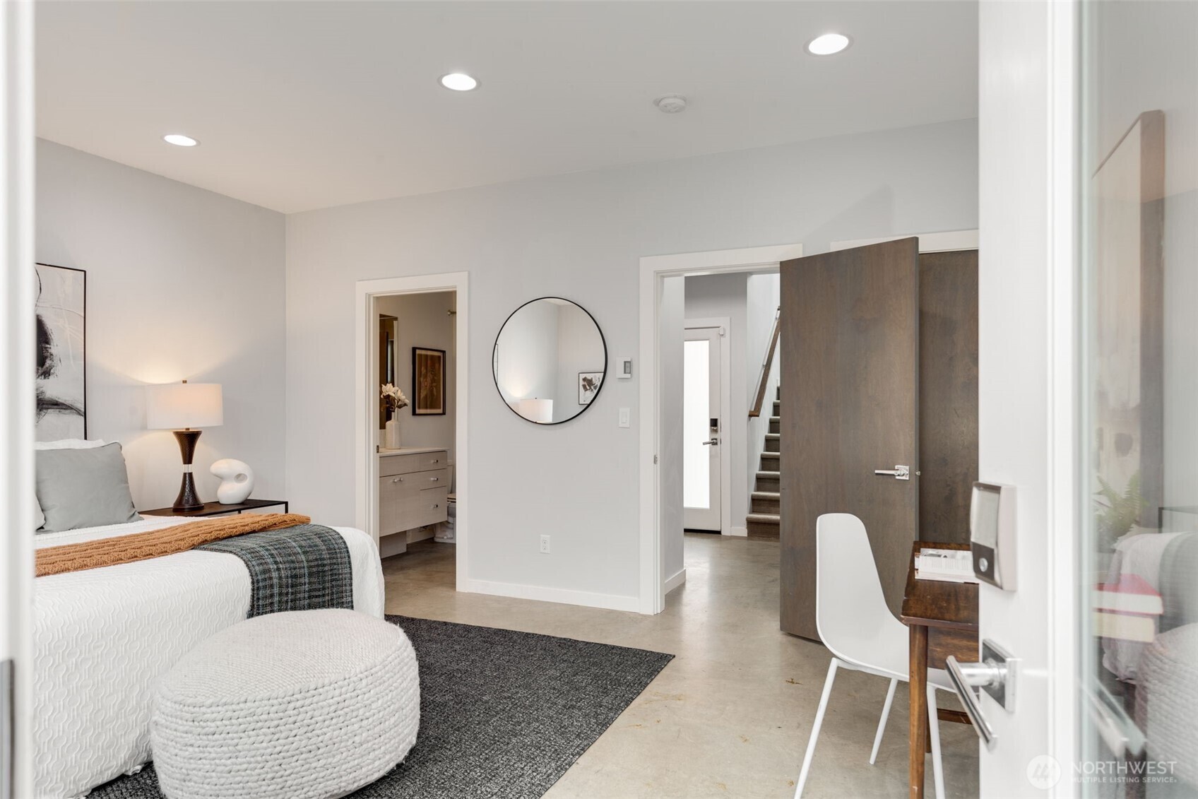 Property Photo:  1531 E Fir Street  WA 98122 