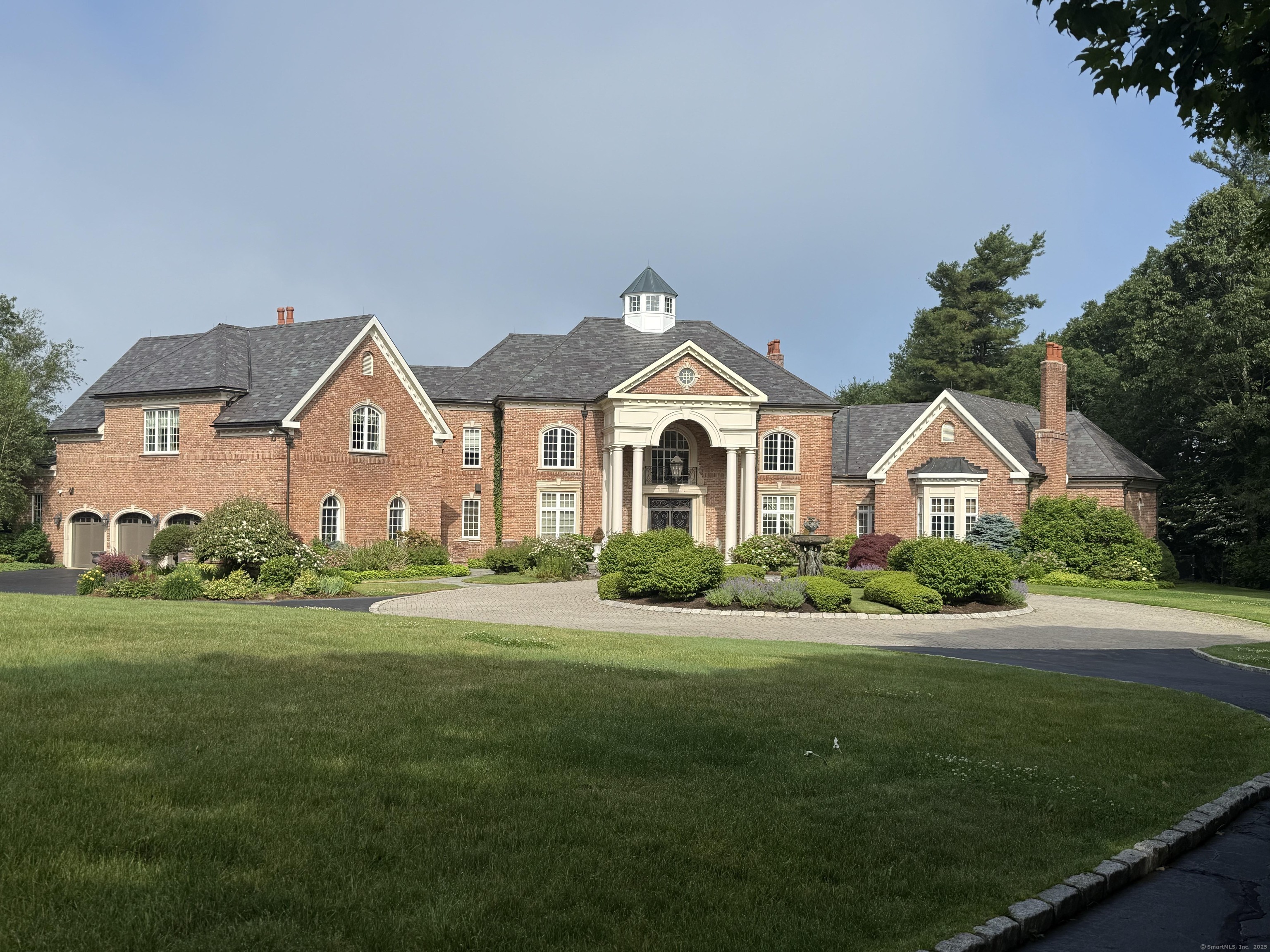 23 Robkins Road  Avon CT 06001 photo