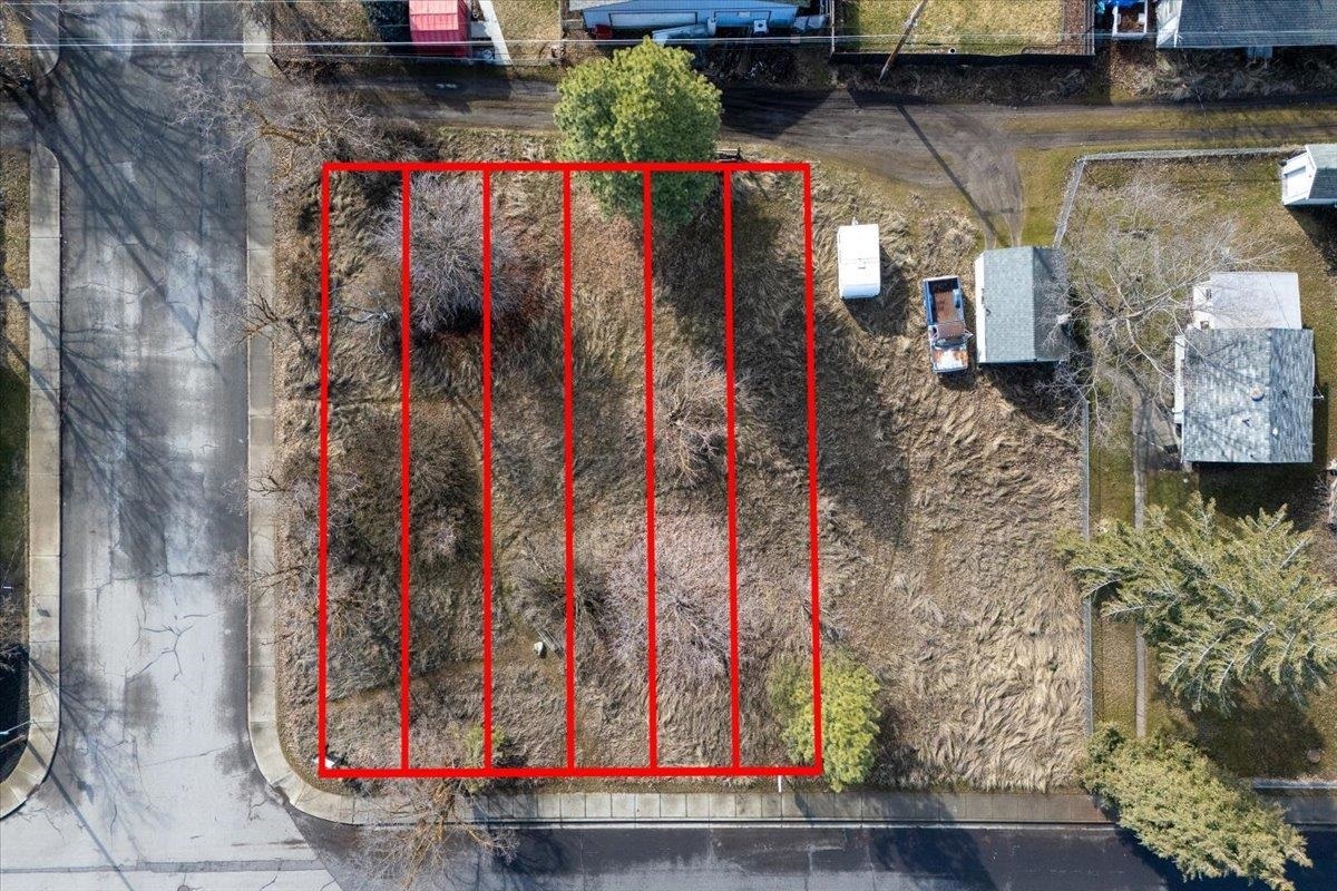 Property Photo: 3928 E 34th Ave WA 99223