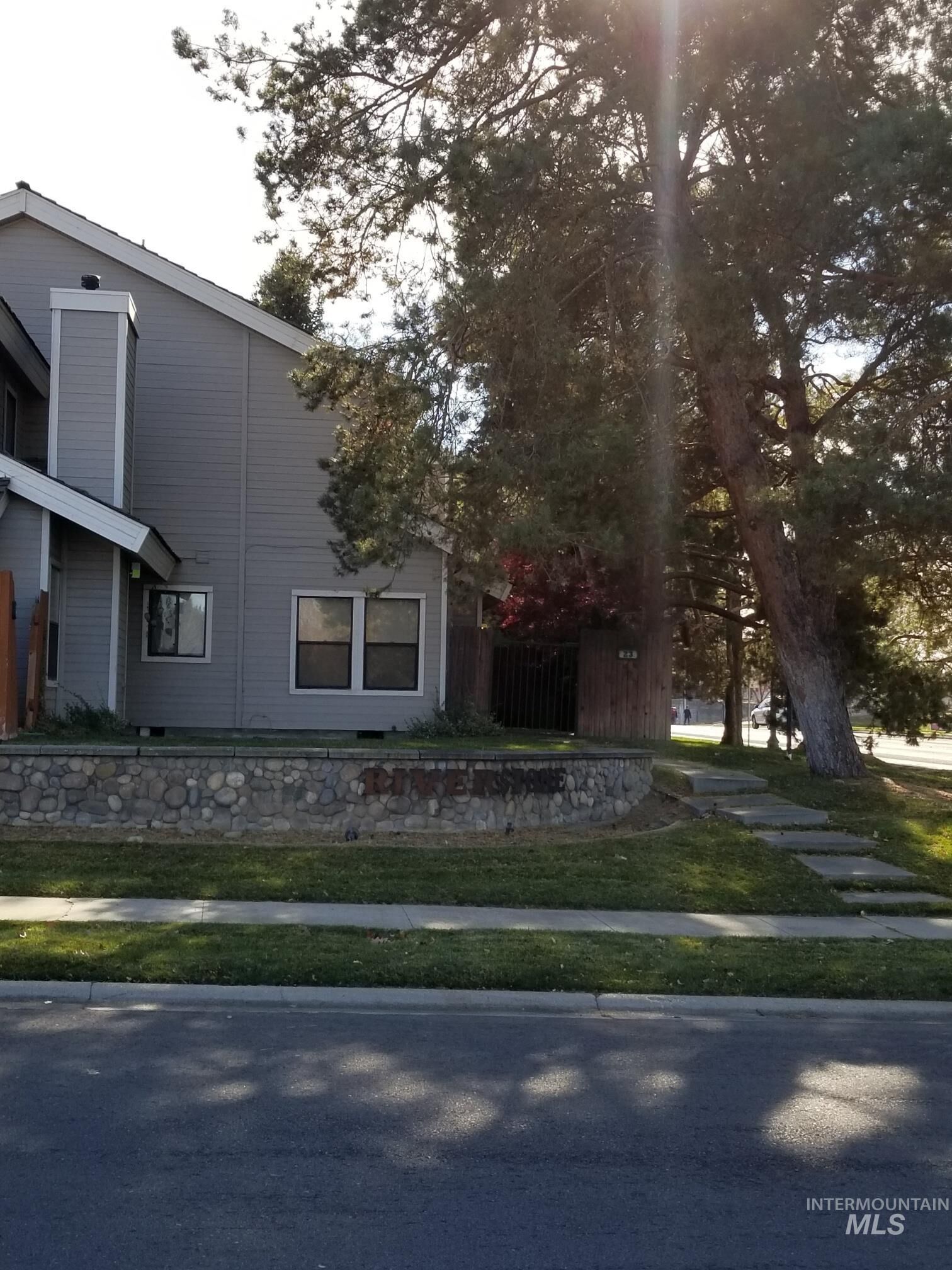 Property Photo:  23 E Ranch Drive  ID 83616-5025 