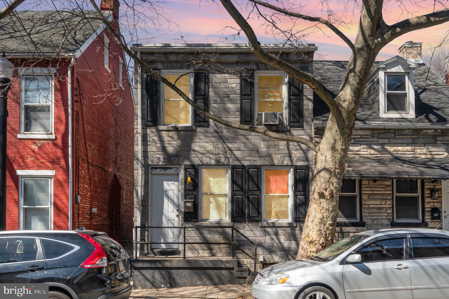529 Manor Street  Lancaster PA 17603 photo