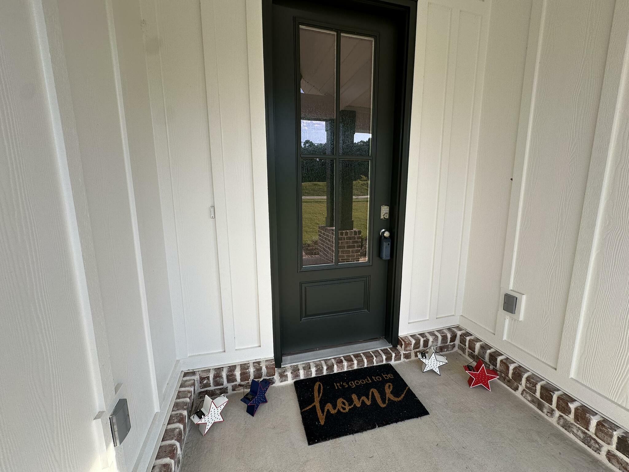 Property Photo: 337 Shoal River Drive FL 32539