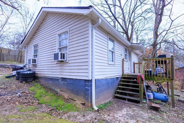 Property Photo:  70 Daisy Circle  GA 30114 