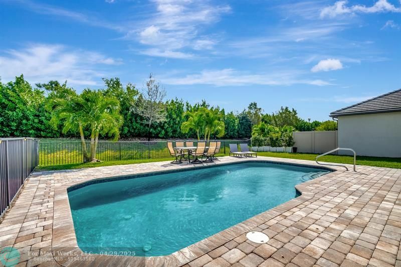 Property Photo:  5008 Blistering Way  FL 33467 