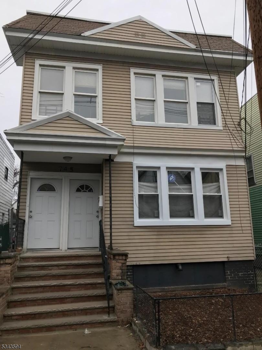 Property Photo:  745 S 16th St  NJ 07103 