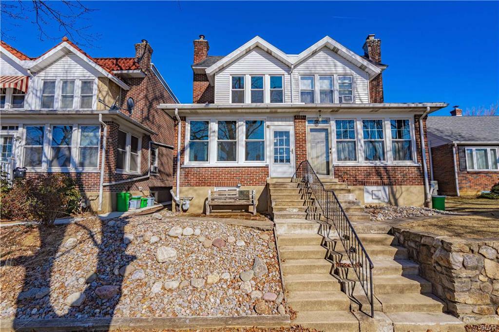 Property Photo: 2135 West Washington Street PA 18104