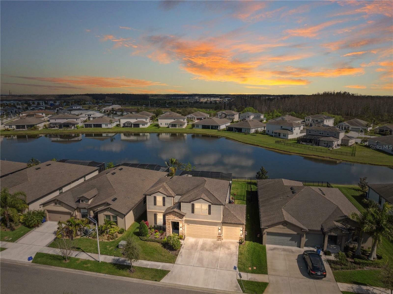 Property Photo:  7836 Yale Harbor Drive  FL 33545 