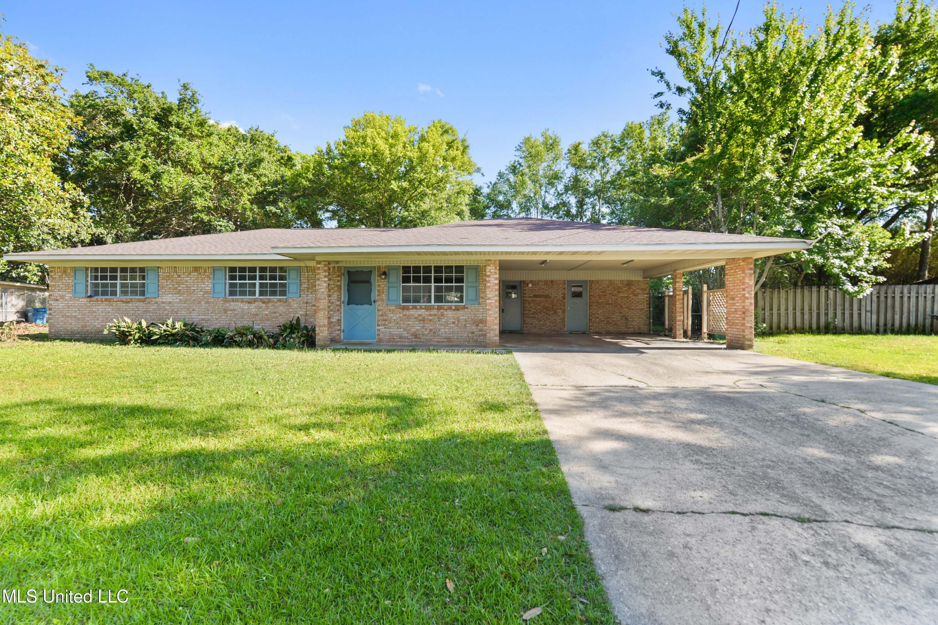 Property Photo:  403 Brumbaugh Road  MS 39564 