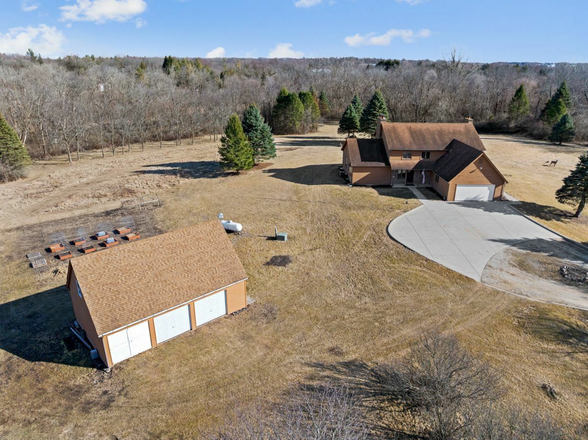Property Photo: 14N515 Highland Avenue IL 60124