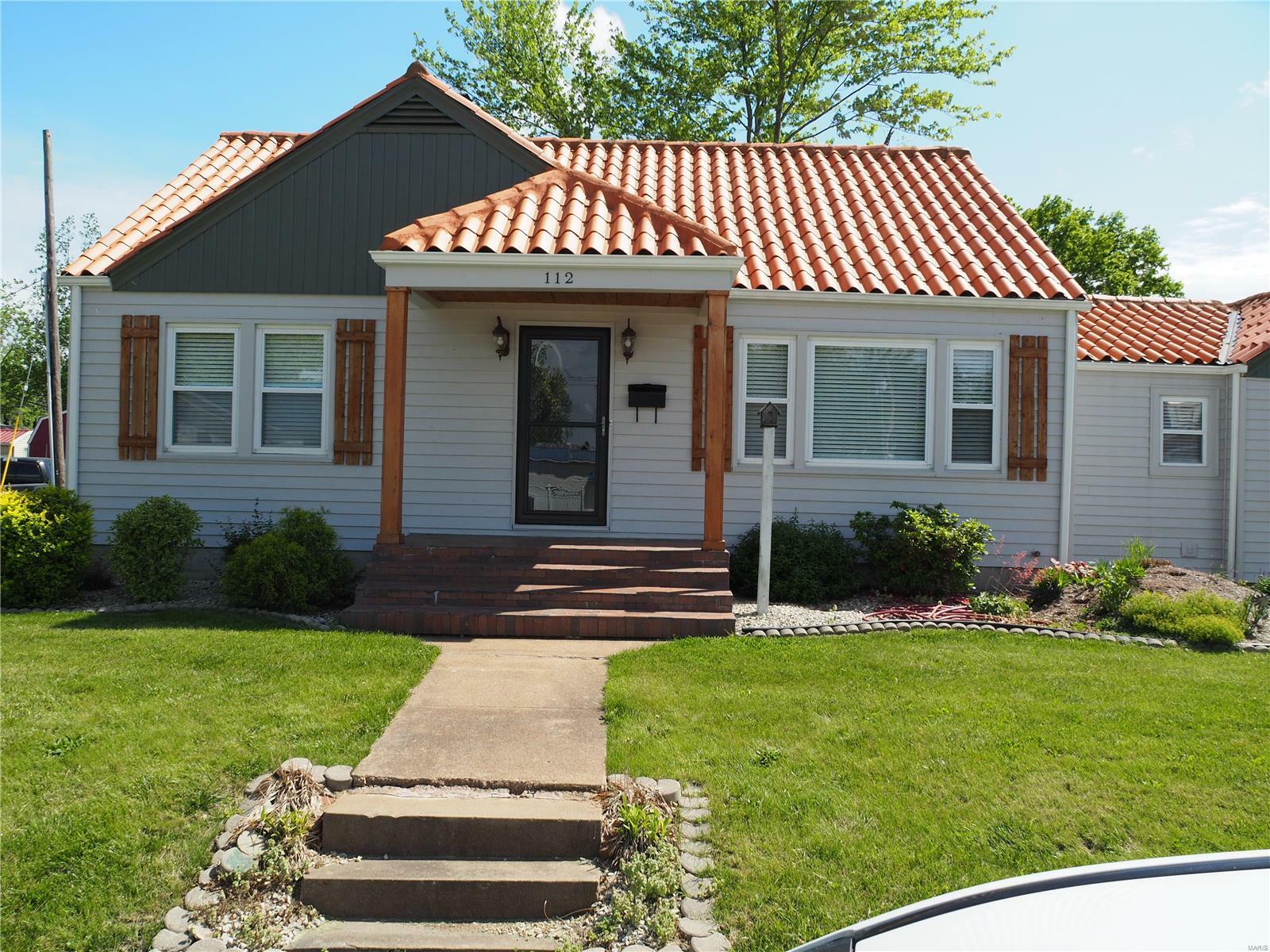 112 W Monroe Avenue  Owensville MO 65066 photo