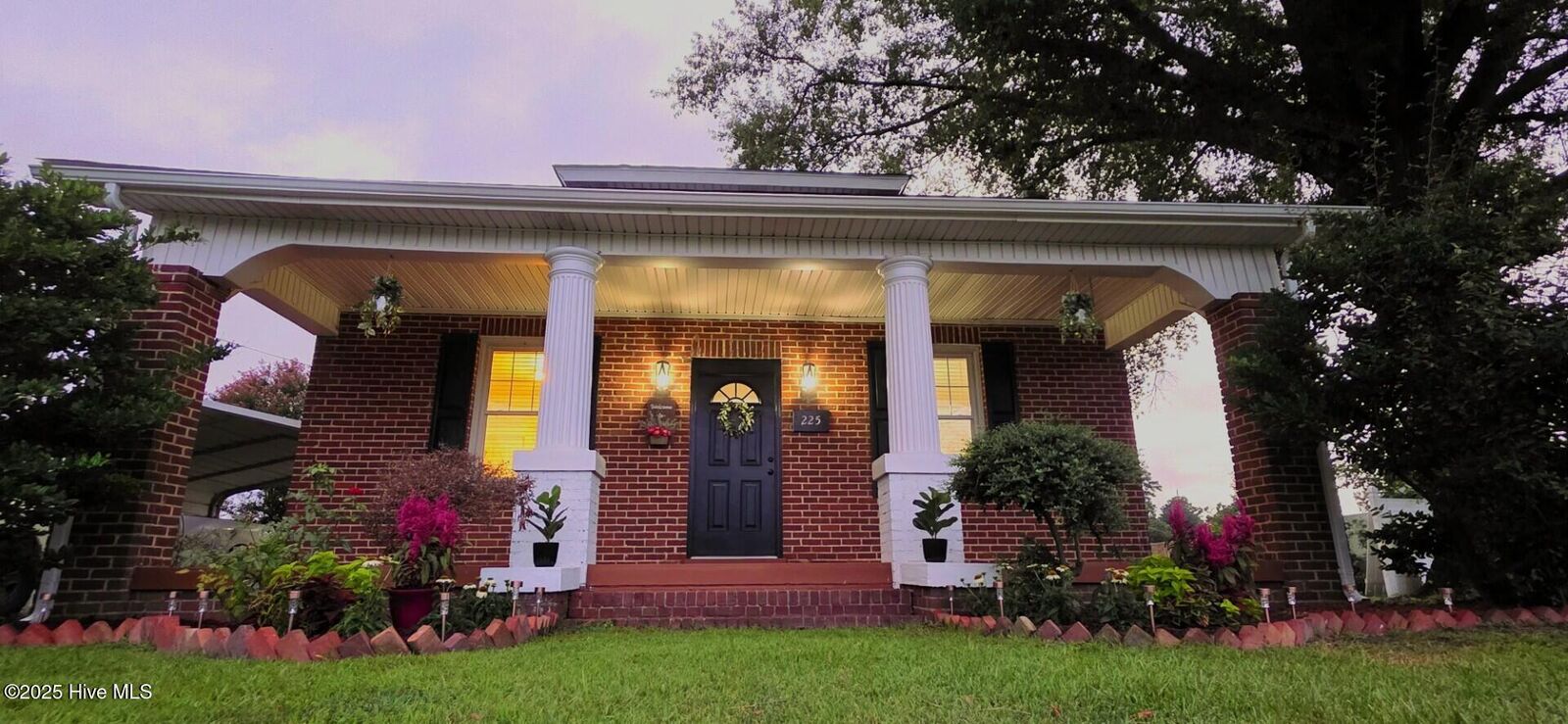 Property Photo: 225 N Church Street NC 27820