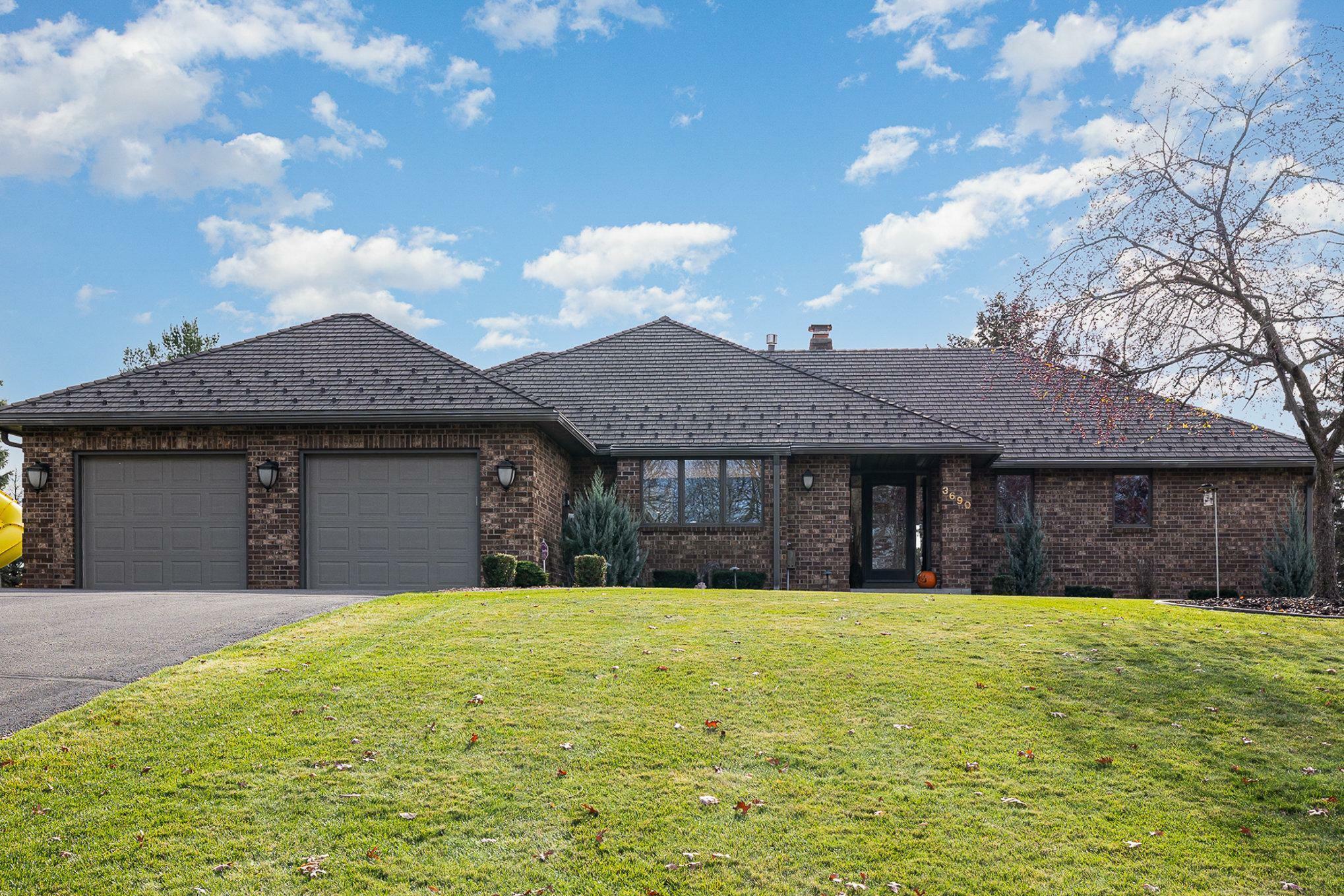 Property Photo:  3690 Birchpond Place  MN 55122 