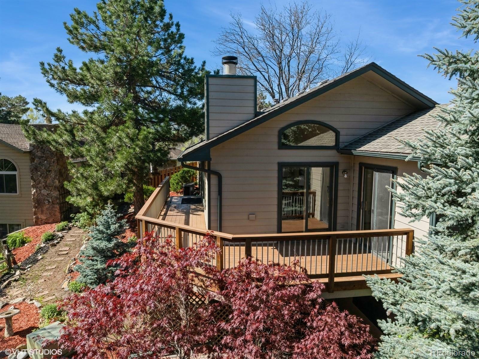 Property Photo:  837 Meadow Run  CO 80403 