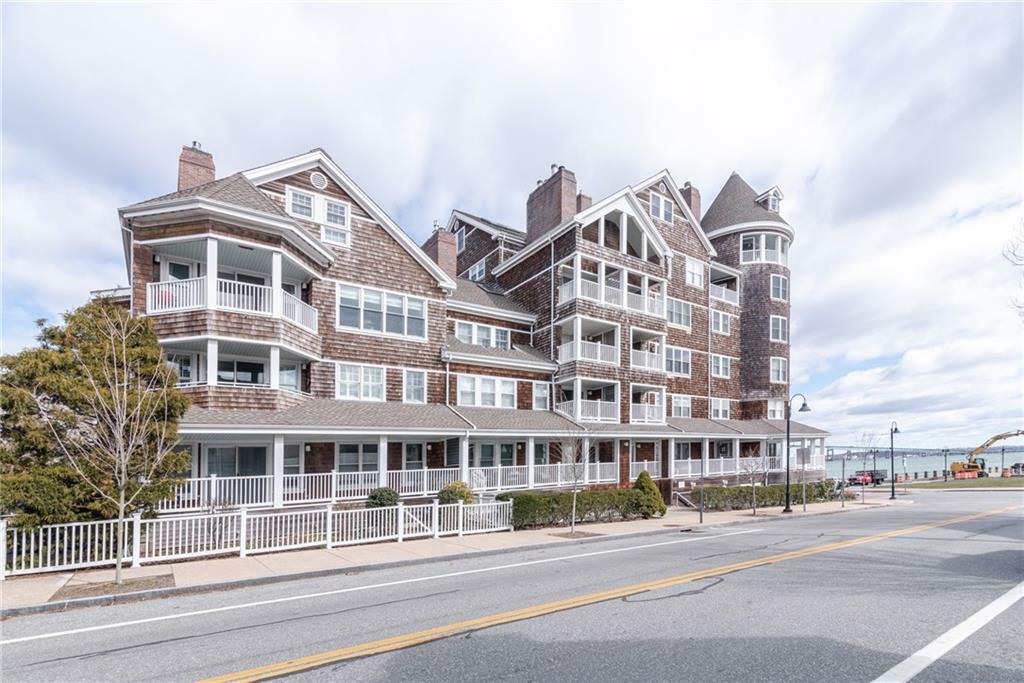 Property Photo: 53 Conanicus Avenue 2G RI 02835