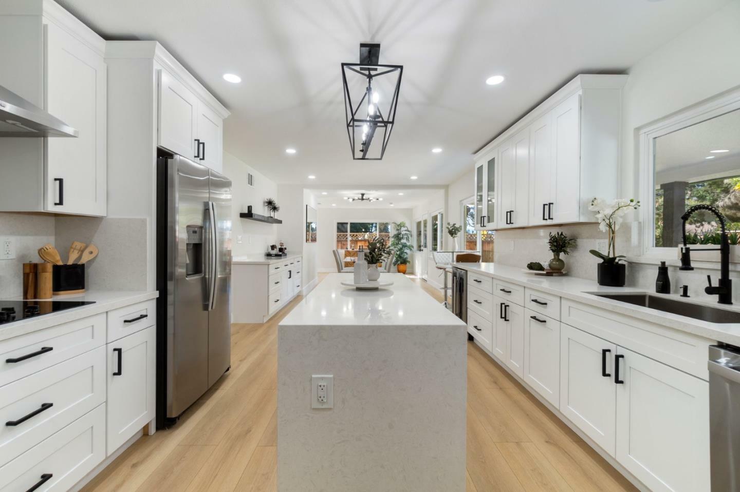 Property Photo: 1149 South Daniel Way CA 95128