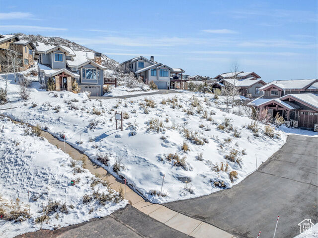 Property Photo: 10740 N Hideout Trl UT 84036