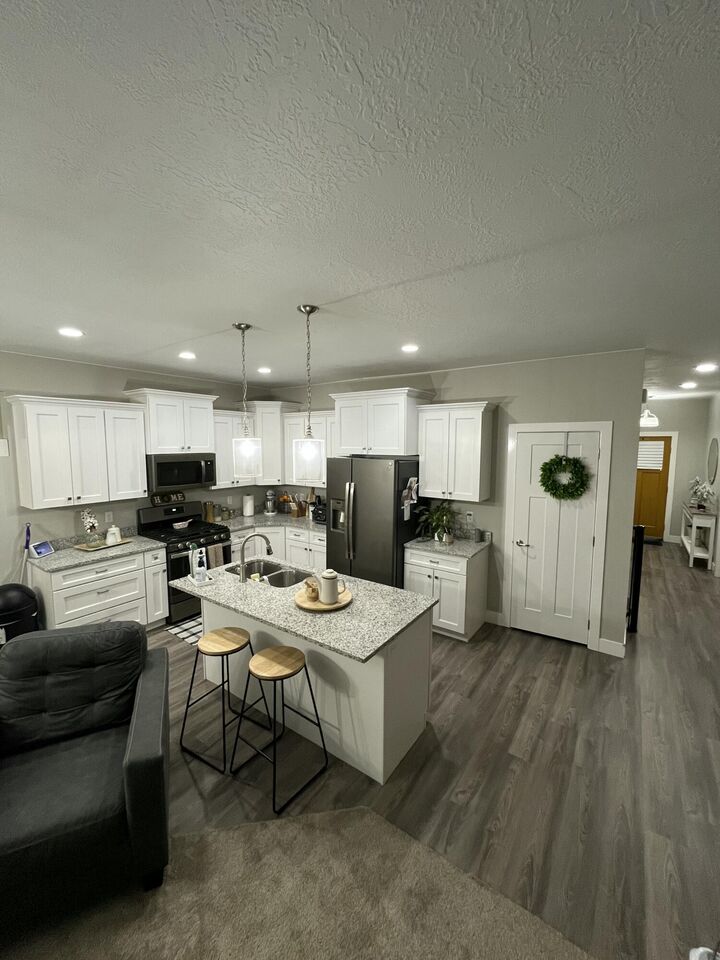 1036 S Fir St  Cedar City UT 84720 photo